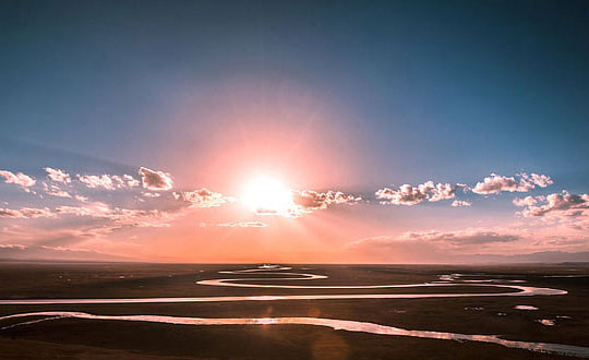 詩經(jīng)名句取名女孩三個(gè)字大氣名字：內(nèi)涵洋氣