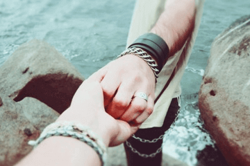 四個字情侶游戲名字古風(fēng)詩意