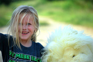 女孩名字靈動(dòng)點(diǎn)的