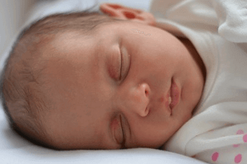 女寶寶五行缺金起名，有才華博學(xué)多識女孩名