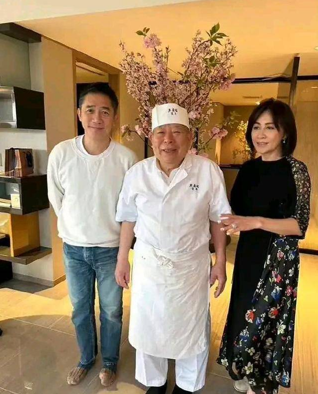 梁朝偉也會(huì)社恐？！照片曝光，梁朝偉名字打分，解析