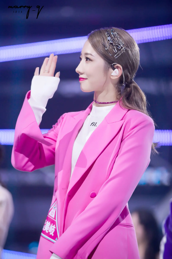 尷尬！演唱會門票兩天還沒賣完，孟美岐名字打分，解析