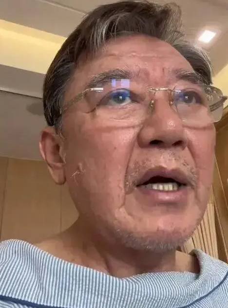 李立群住院半月花費(fèi)20萬？假的！李立群名字打分，解析