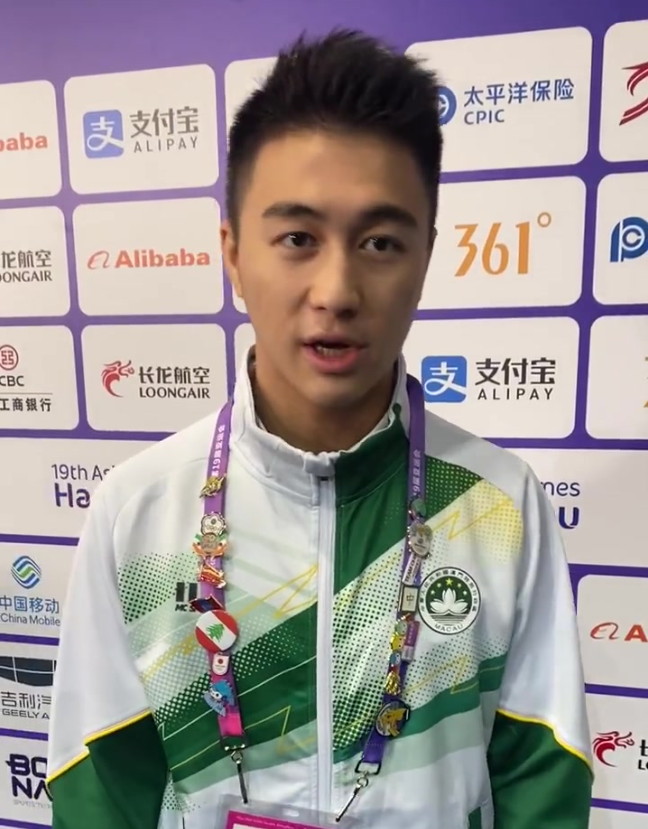 何猷君說杭州電競館很頂，何猷君名字打分，解析