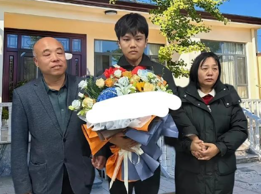 解清帥從窮小子逆襲為富二代，解清帥名字打分，解析