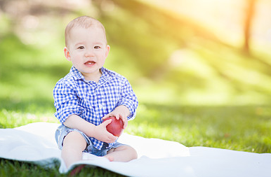 簡單好記的男寶寶起名，助你寶寶脫穎而出！