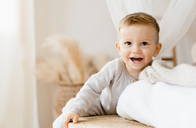 男孩陽(yáng)剛硬氣的乳名，男孩高雅不俗的小名