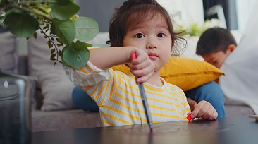 洛神賦取名帶金女孩，洛神賦中的女孩美名