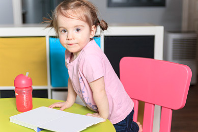 寶寶起名：出自宋詞里驚艷的男孩名、女孩名！