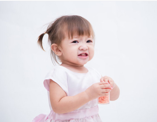 分享10個(gè)一半詩意一半煙火的女孩寶寶名