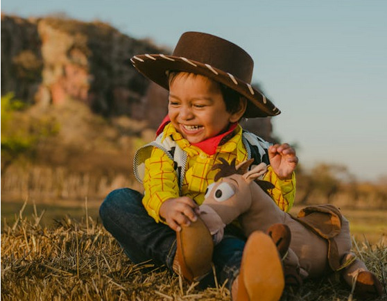 姓沈男孩名字好聽(tīng)時(shí)尚，盡顯內(nèi)涵