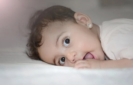 姓沈男孩名字好聽(tīng)時(shí)尚，盡顯內(nèi)涵