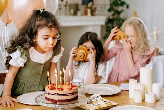 宋姓女孩取名約100分的名字，平安喜樂(lè)！