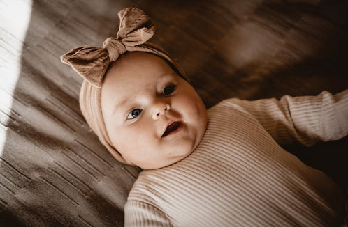 敖姓有詩意的男孩名字，讓人一見就心動(dòng)！