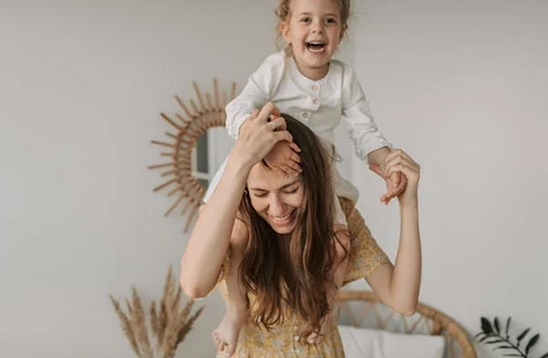 屬蛇起名，楊姓屬蛇男孩很吉利的名字