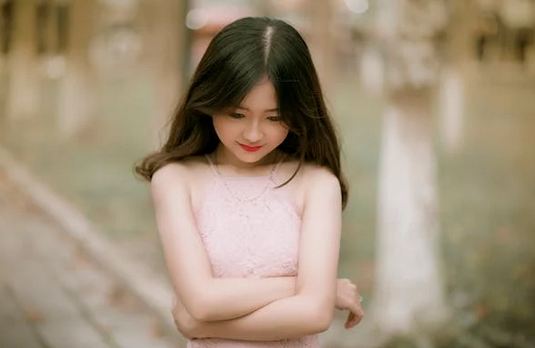 姓謝好聽稀少的女孩名字，謝姓詩經中唯美的名字