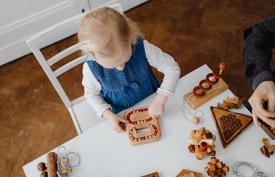 女孩姓楊漂亮有涵養(yǎng)的名字，富有靈氣、落落大方