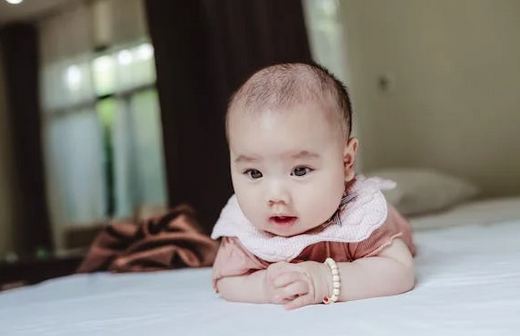 抖音爆款！好聽有寓意的劉姓名字，讓你一秒吸引眼球!