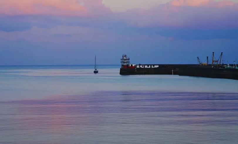 事業(yè)步步高，精選吉祥招財(cái)公司名字