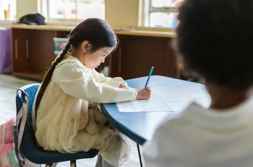 寶寶起名丨紫字取名配什么字好，帶紫字的仙氣昵稱