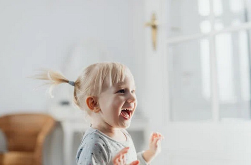 杉字起名丨杉字取名字有什么含義？杉字做名字的怎么樣？